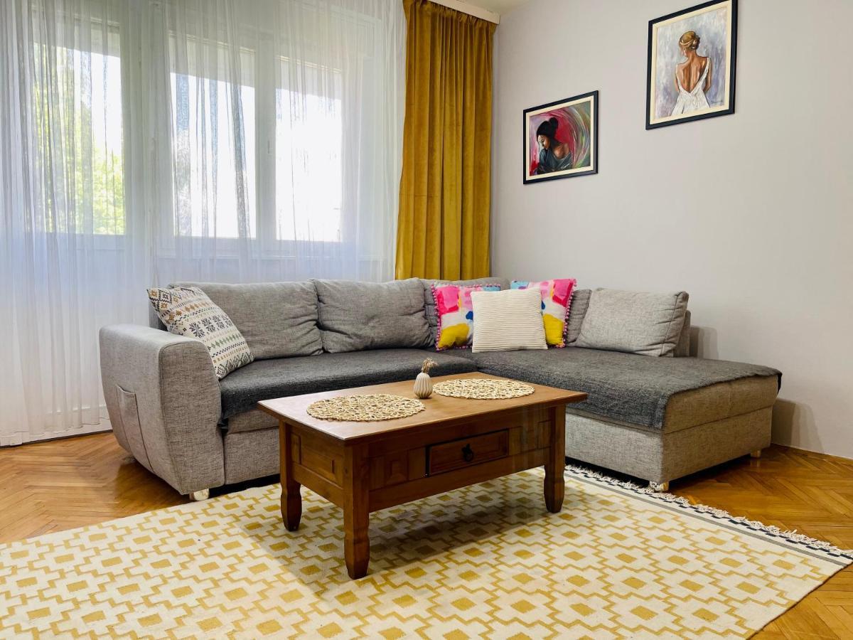 Apartament Apartman Jelena II Sremska Mitrovica Zewnętrze zdjęcie