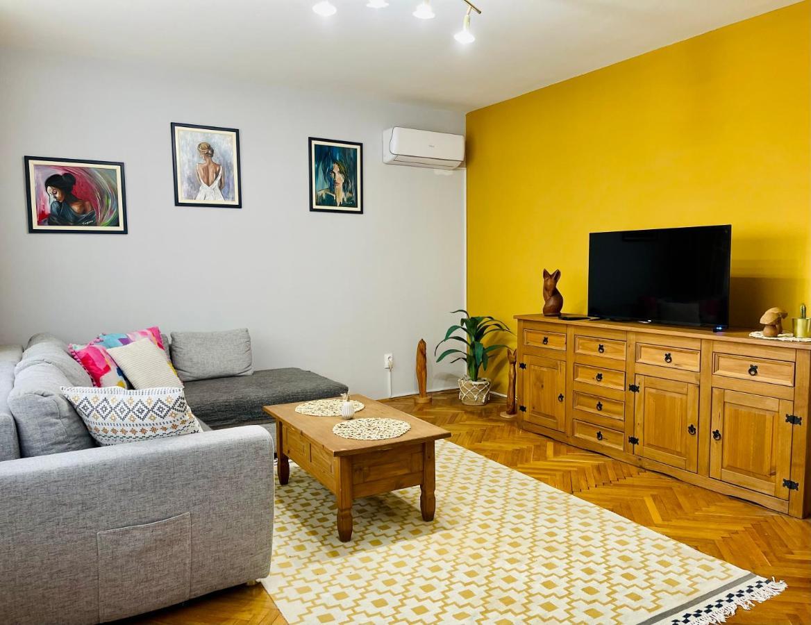 Apartament Apartman Jelena II Sremska Mitrovica Zewnętrze zdjęcie